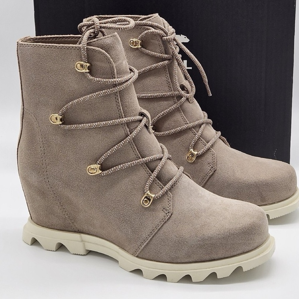 Sorel Lace Up Wedge Boot Women’s 8